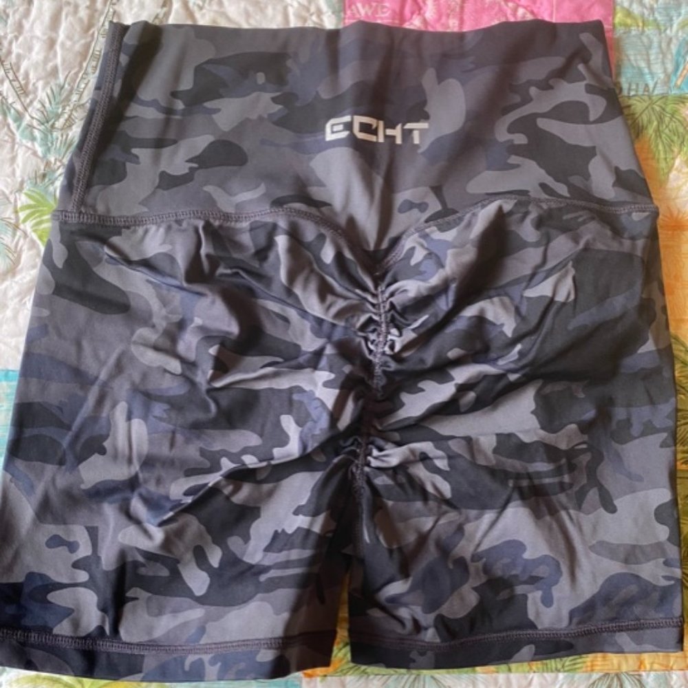 ECHT Gray Camoflauge Scrunch Shorts